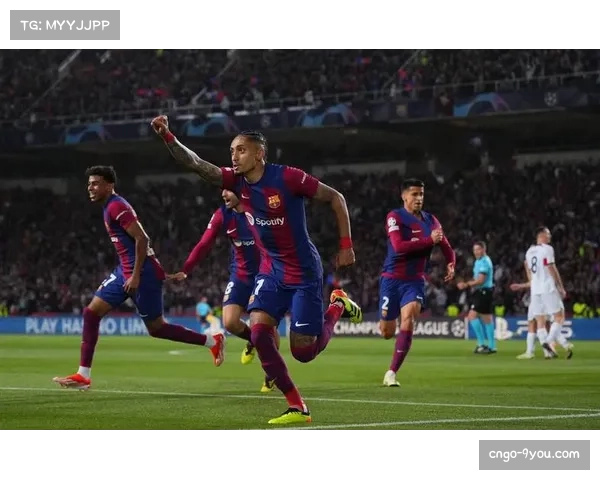 全场比赛结束：巴黎圣日耳曼1-1战平巴萨，总比分4-5遭淘汰